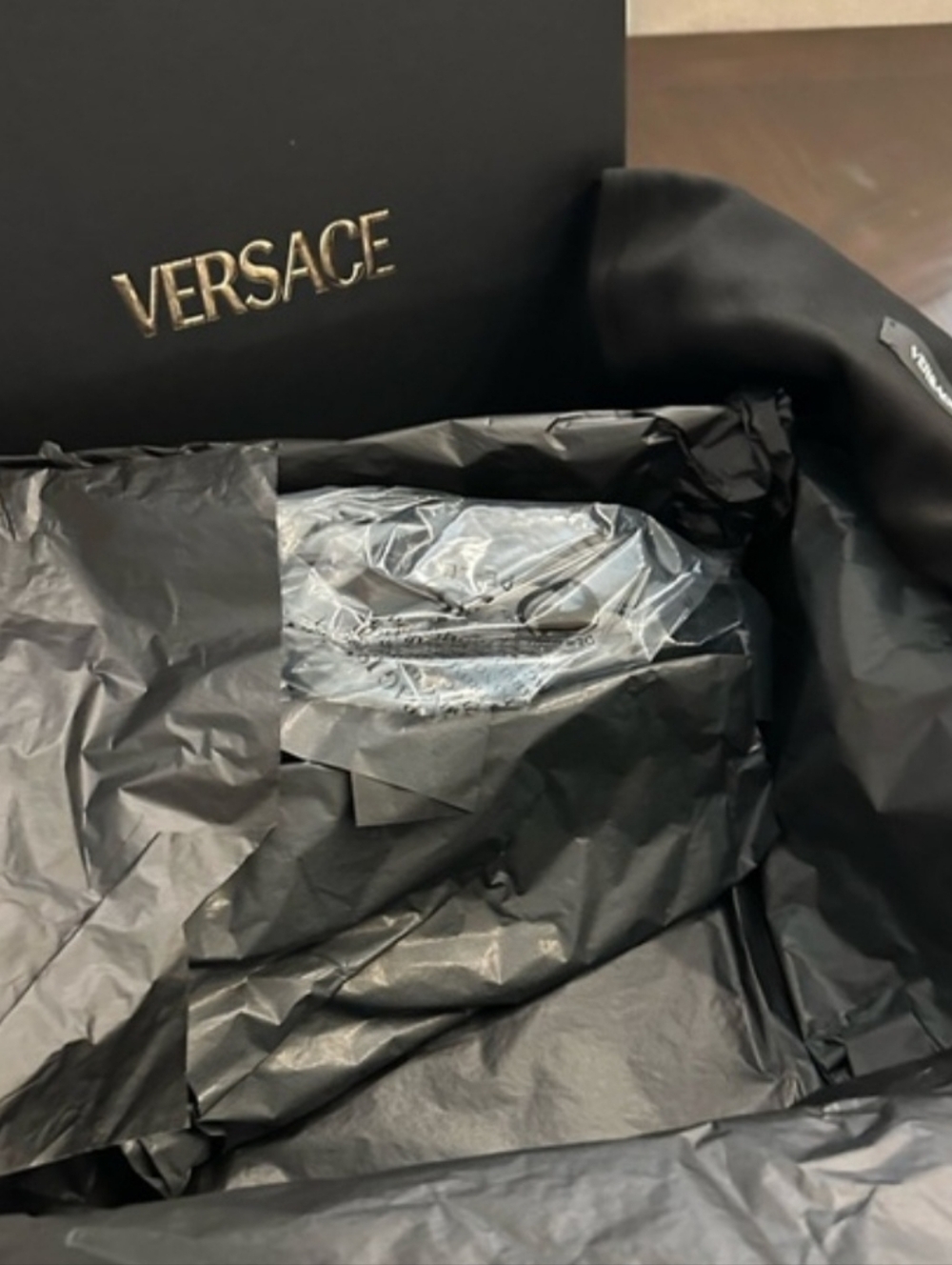 Versace Odissea Greca Black Leather Low Top Sneakers (Unisex) WMNS 9 Men's US 7 - Picture 7 of 12